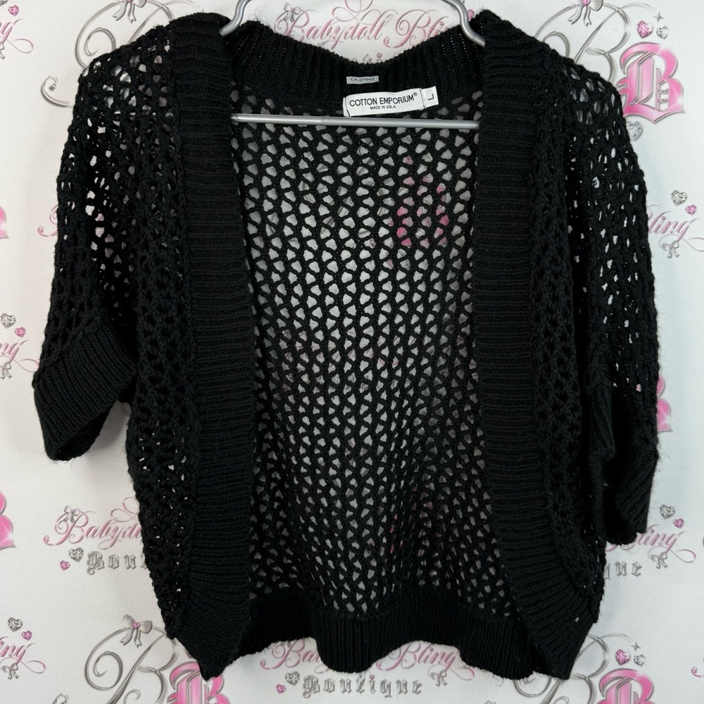 Cotton Emporium t-shirt, Bolero shrug Y2K knit Black Open-Knit Cardigan